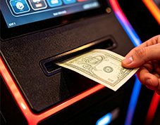 Inffitech cash acceptor for gaming machine